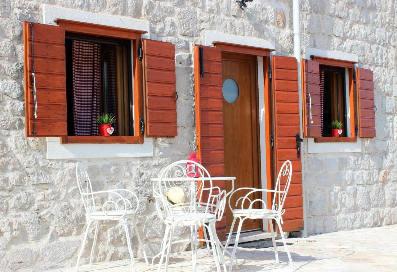 Stone Cottage Aria Velika Čista 外观 照片
