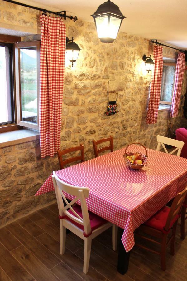 Stone Cottage Aria Velika Čista 外观 照片