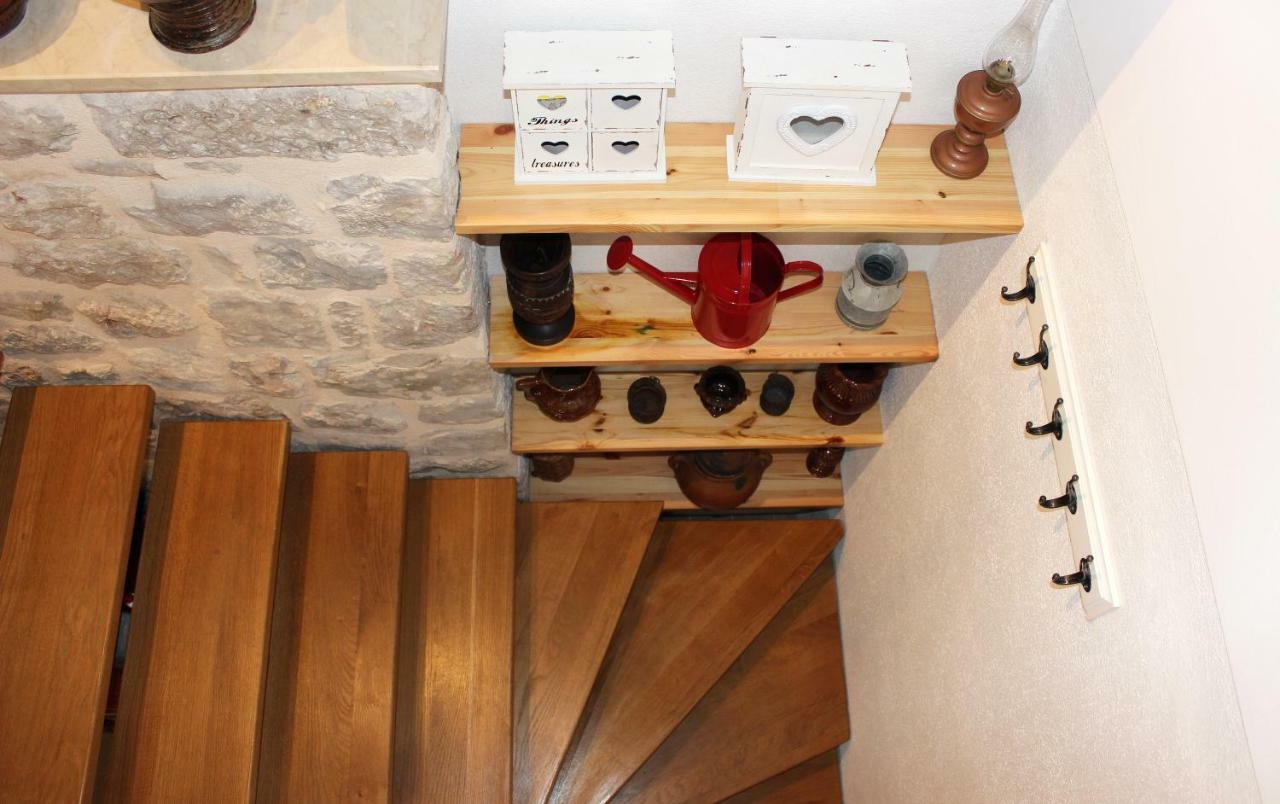 Stone Cottage Aria Velika Čista 外观 照片