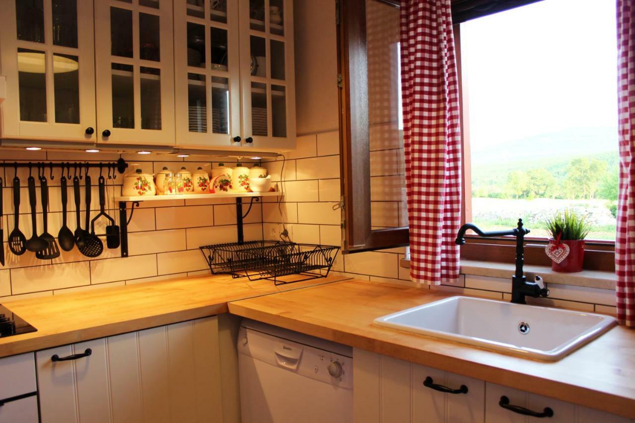 Stone Cottage Aria Velika Čista 外观 照片